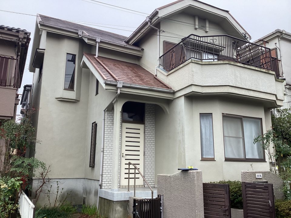 和泉市室堂 O様 屋根・外壁・その他塗装工事／ベランダ防水工事 [before]